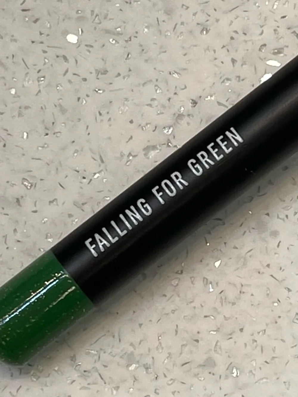Morphe ~ ‘FALLING FOR GREEN’ ~ Crayon Pencil w/ Box ~ Full Size 0.05 oz. / 1.5 g